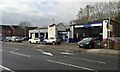 Cars waiting for servicing or their owners, Emscote Road, Warwick