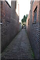 Footpath to London Rd