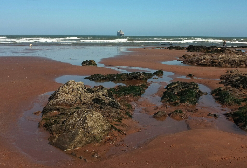 Middle Stone, Goodrington Sands © Derek Harper :: Geograph Britain And 