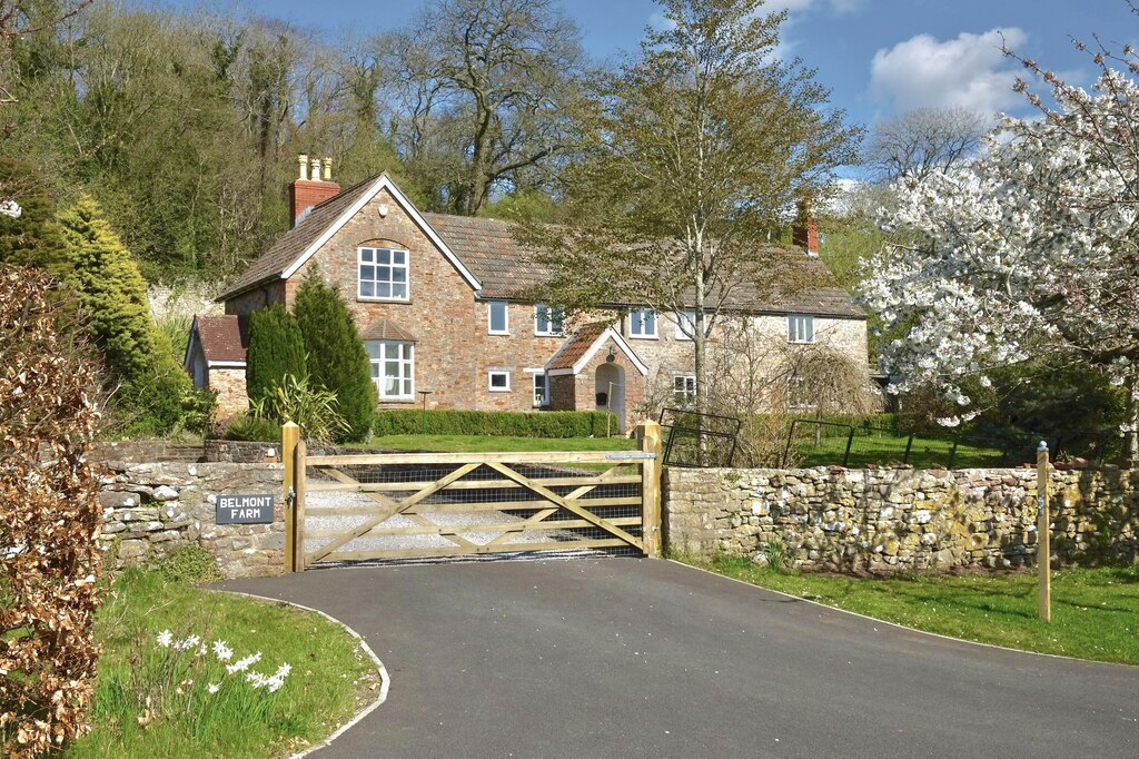 Belmont Farm © Anthony O'Neil :: Geograph Britain And Ireland