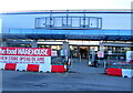 ST3486 : Iceland open for business as usual, Newport Retail Park by Jaggery