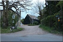 TL4355 : House and barn by Mill Way, Granchester by David Howard