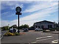 Starbucks Coffee, Ross Spur, A449