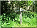 Distance post by the Oxford Canal, Cropredy