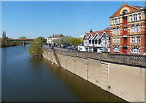 SO8454 : River Severn at Worcester by Mat Fascione