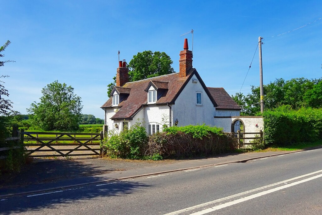 Hampton On The Hill © Ian Rob Geograph Britain and Ireland