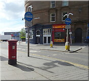 NO4030 : Crichton Street, Dundee by JThomas