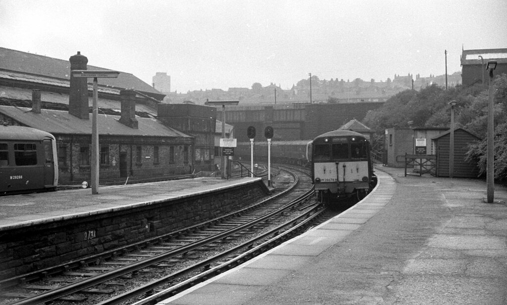 Birkenhead Central Station 1968 © Alan Murray Rust Geograph