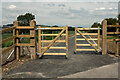 A footpath leading off from the Tarka Trail which leads to and circumnavigates Anchorwood Bank