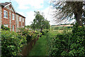 Footpath from Chippenham Road