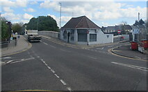 ST3088 : Newport crossroads by Jaggery