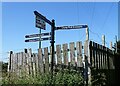 Footpath sign at Langley View