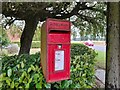 Post Box at The Oval, Saham Toney