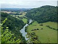 SO5616 : Symonds Yat - Looking down on the River Wye by Rob Farrow
