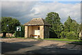 Bus shelter on the A3400, Tredington