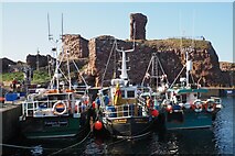 NT6779 : Three Fishing Boats by Dunbar Castle Ruins by Jennifer Petrie