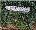 Bilingual name sign, Red House Lane, Shirenewton