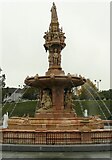 NS6064 : Doulton Fountain by Richard Sutcliffe