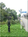 ST3089 : Sustrans route marker for NCN47 and NCN49 by M4 bridge by David Smith