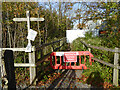 Closed footpath, Gatwick