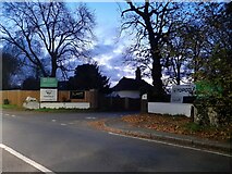 TQ4595 : Woolston Manor golf and country club entrance by David Howard