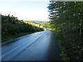 Minor road near to Knipknowes descending towards Hawick