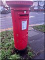 A GR Postbox in Bradleigh Avenue