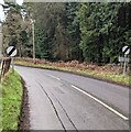 SO4514 : End of the 40 zone beyond Hendre, Monmouthshire by Jaggery
