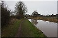 Coventry Canal towards bridge #32