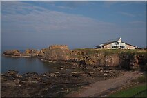 NT6779 : The Harbour Mouth at Dunbar by Jennifer Petrie