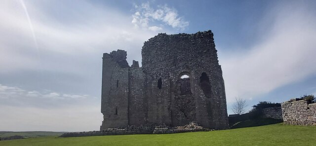 Bowes Castle 