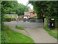 Public footpath approaching Trotshill Lane West, Worcester