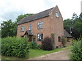 Court Farmhouse, Huddington