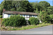 SO7135 : Tudor cottage on Ledbury Road, Parkway by David Howard
