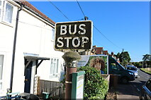 SU6083 : Old bus stop on Wallingford Road, South Stoke by David Howard