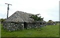 NM2763 : Coll - Sorisdale - Abandoned croft and byre by Rob Farrow