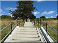 Steps up, Belton Gardens, Leigh-on-Sea