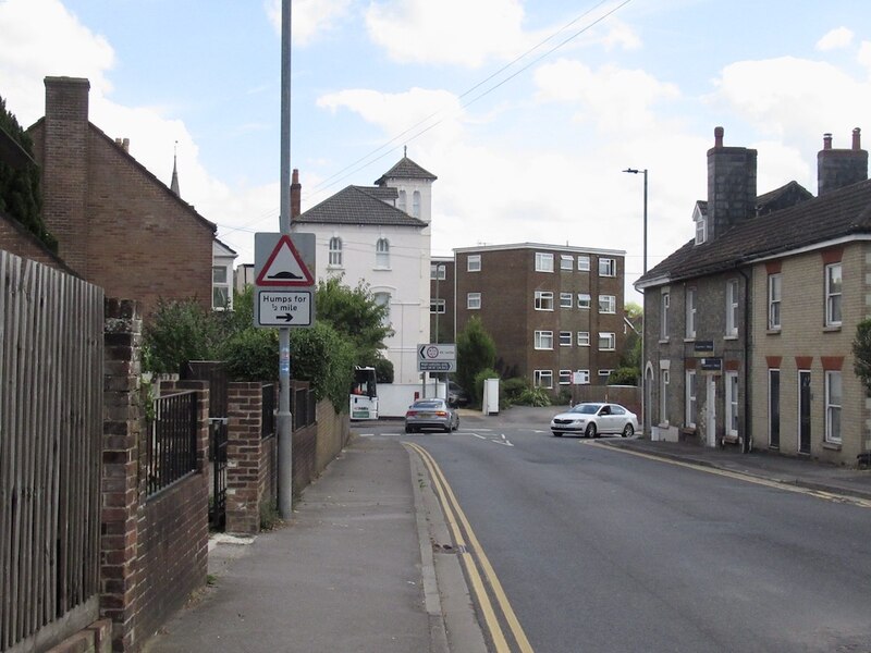 Churchfields Road © Richard b Geograph Britain and Ireland