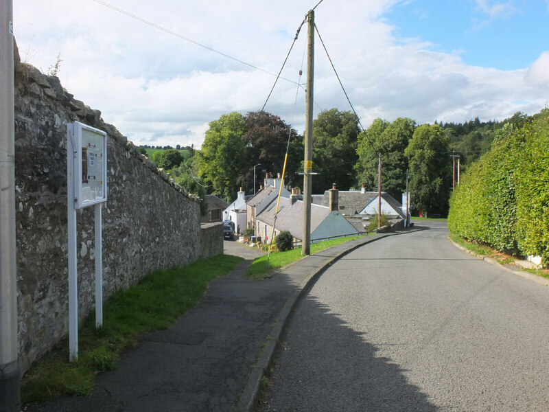 Bellfield Road, Eddleston © Jim Barton :: Geograph Britain and Ireland