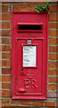 Elizabeth II postbox on Cliveden Road, Taplow