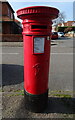 Victorian postbox on Castlemain Avenue