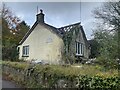 Ruined house near Ynys Faes