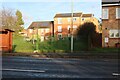 Flats and playground by London Road, Little Irchester