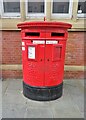 Double aperture Elizabeth II postbox on Priory Place