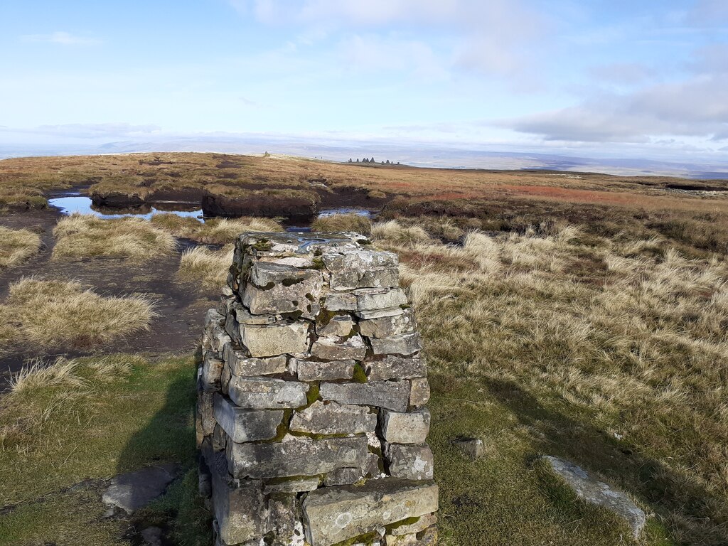 trig-point-above-nine-standards-colin-geograph-britain-and-ireland