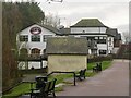 Inn on the Loch, Lanark