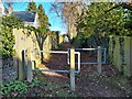 Footpath to Bird Hill Road