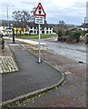 Warning sign, Mount Pleasant Road, Pontnewydd, Cwmbran