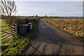 Farm track to Moor House Farm