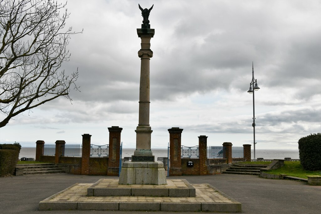 Lowestoft: Obelisk At The Entrance To... © Michael Garlick :: Geograph ...